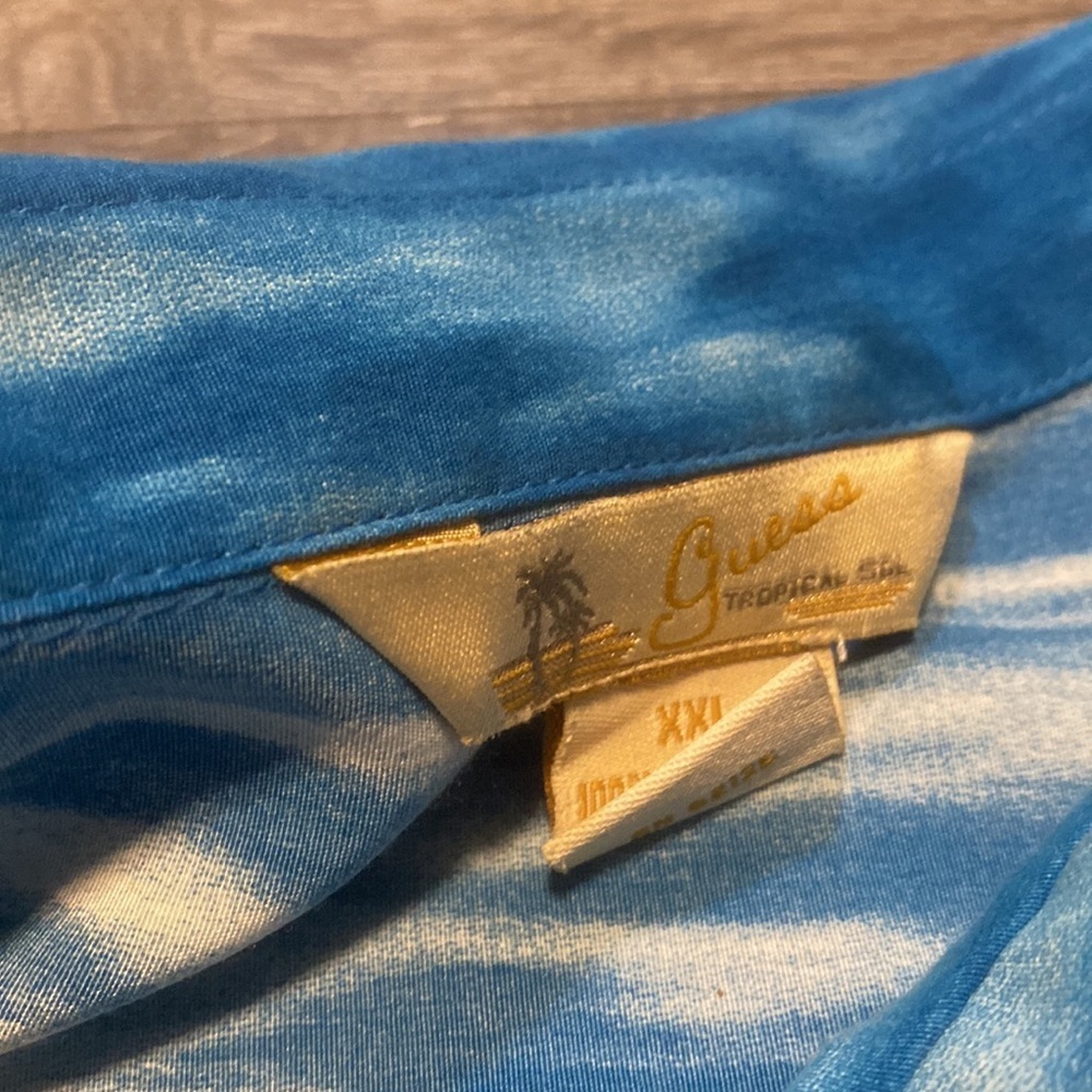 Guess Tropical button down shirt size XXL - Picture 4 of 4